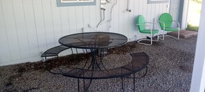 屋外ダイニングエリア