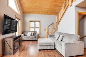 Living Room | Main Level