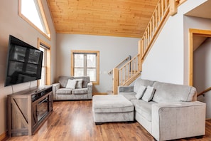 Living Room | Main Level
