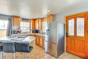 Kitchen | 1st Floor | Cooking Basics | Keurig Coffee Maker | Toaster