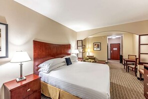 Unit with 1 King Bed