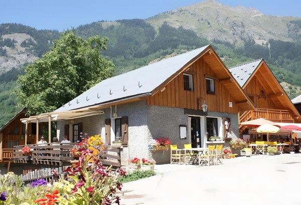 Extérieur