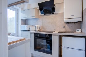 Sea Breeze Apt 1 - 1 Bedroom - Horton Beach (7037)