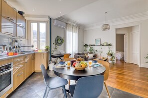 Living and dining room