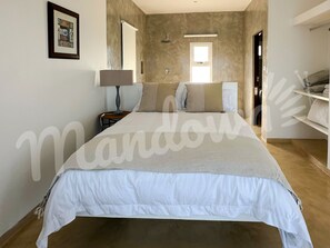 Bedroom (1)