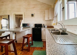 Fully functional kitchen