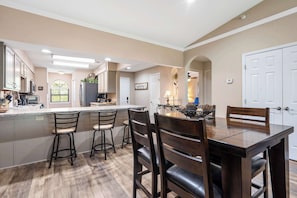 Make mealtime memories in the dining area, with total seating for 7