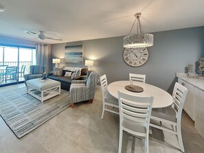 Open and Inviting Floor Plan