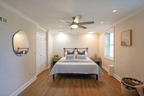 King-size bed