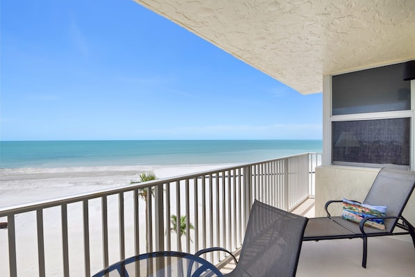 Estero Beach & Tennis 402-A with gorgeous views