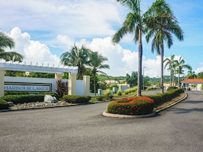 Harbour Lakes Complex in Palmas Del Mar