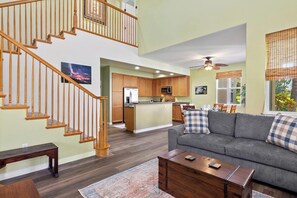 Townhouse style condo