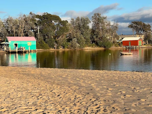 A short stroll to this stunning area where you can grab a coffee and a doughnut