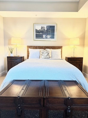 Queen Bed