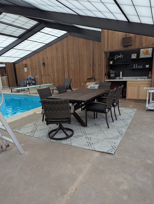 Pool