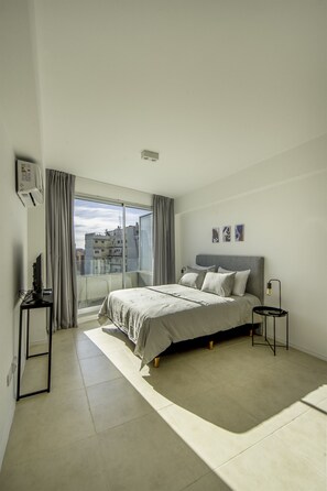 Studio apartment with double bed.