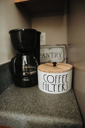 Kaffee und/oder Kaffeemaschine