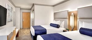 Comfy 2 Double size beds; perfect for your vacation! Exact unit will be assigned upon arrival. Views, colors and decor may vary.