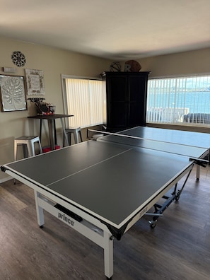 Spielezimmer