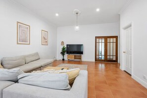 Lounge room