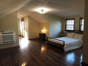 Bedroom with Queen Bed, temperature control mini- split for custom AC/heat