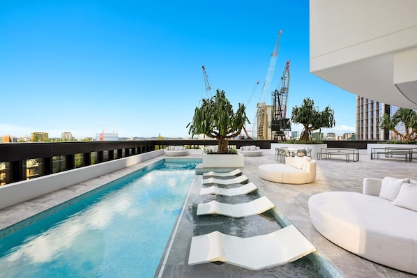 Communal Outdoor Pool