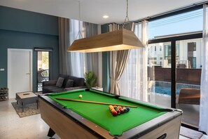 Spielezimmer