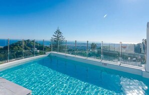 Piscina comunitaria