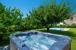 Bubbelpool utomhus