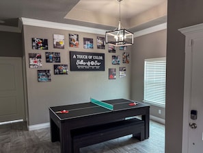 Spielezimmer