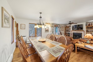 Dining Room, Dining Table, Furniture, Indoors, Table