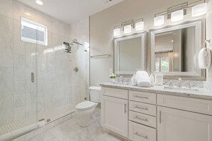 Private Master Bedroom bath with double sinks and oversized shower. Did you forget your shampoo and conditioner. Don't worry, we supply shampoo, conditioner, Body Wash and even toothbrushes. 