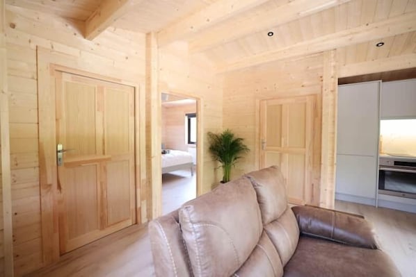 Typical Main Space (1)