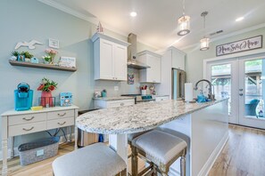 Brand new kitchen and fully loaded! Awesome island with bar seating!