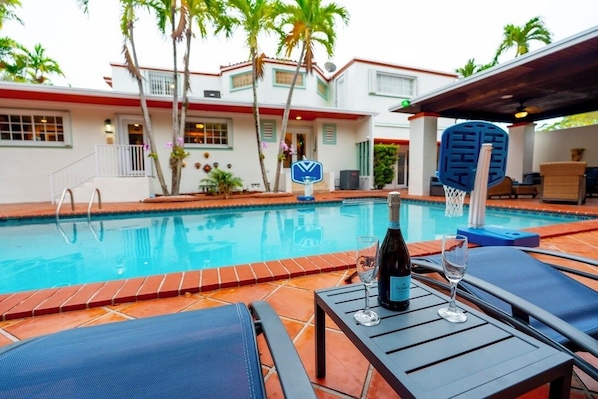 Pool