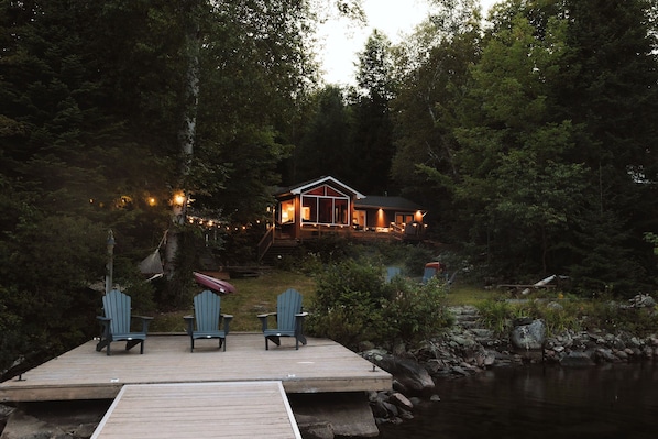 Peekaboo Cabin