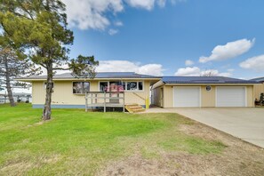 Property Exterior | Single-Story Home