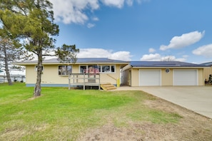 Property Exterior | Single-Story Home