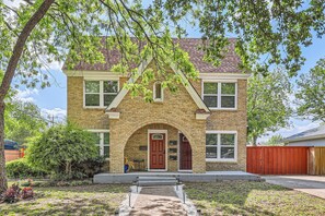 Front of house