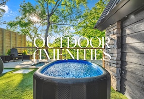 The cold plunge offers a refreshing place to soak while you enjoy the peaceful surroundings—cool, calm, and incredibly relaxing.