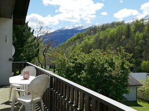 Mountainous Landforms, Mountain, Hill, Highland, Hill Station, Mountain Range, Porch, Valley, Balcony, Ridge