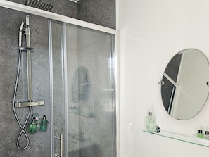 Plumbing Fixture, Bathroom, Interior Design, Shower, Plumbing, Shower Head, Shower Door, Tap, Tile