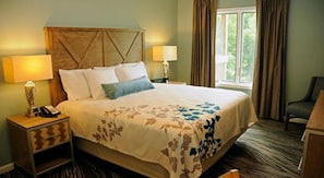 Woodstone master bed