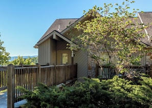 Summit Exterior