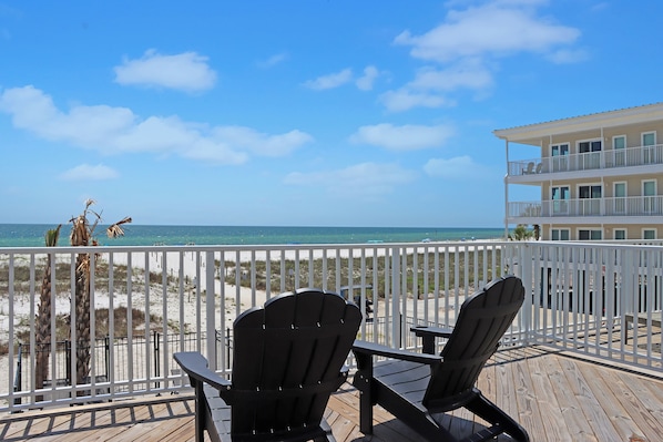 Beach Front Deck