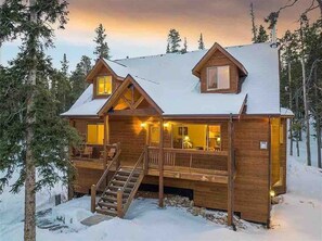 I love this picture…feels warm and inviting with a mug of hot cocoa!