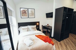 Enjoy hotel-level comfort in a private studio setting—perfect for solo travelers or couples.