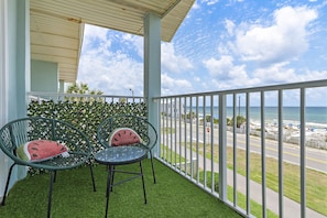 Gulfview I 314 balcony