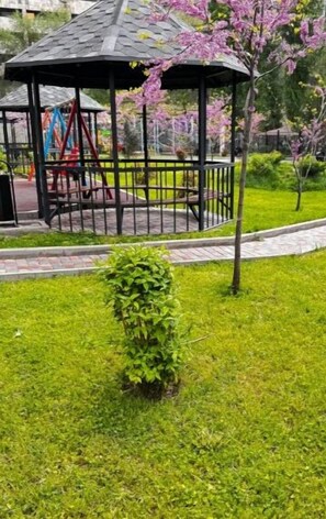 Enceinte de lâhĂ©bergement