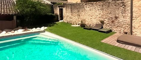 pool